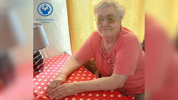 90-летний юбилей отмечает ветеран труда из Бурятии