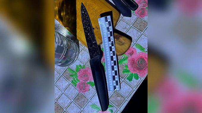 Жительница Бурятии напала с ножом на возлюбленного