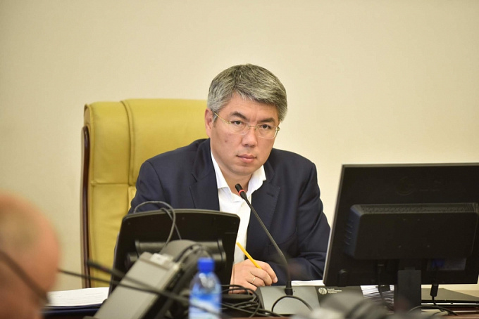 Алексей Цыденов раскритиковал доклад главы Джидинского района