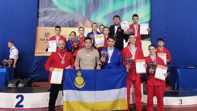 Спортсмены Бурятии триумфально выступили на первенстве России по универсальному бою