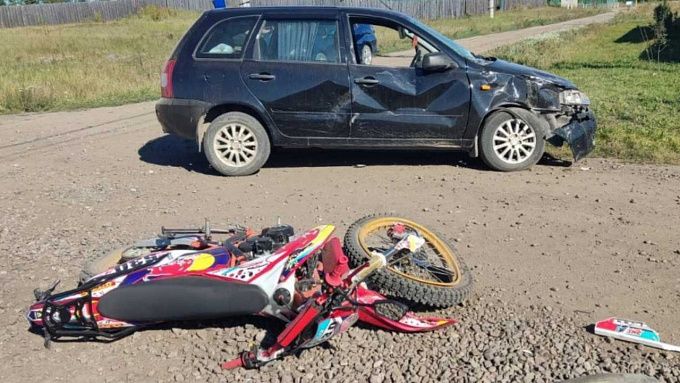 В Бурятии в ДТП пострадал 17-летний мотоциклист