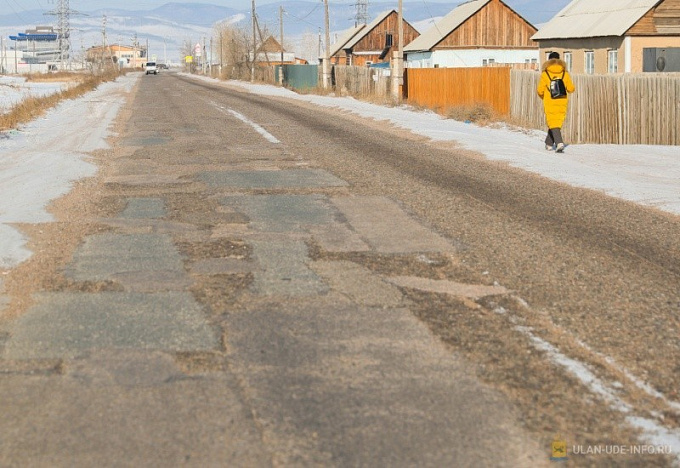 В Улан-Удэ отремонтируют многострадальную дорогу в Поселье