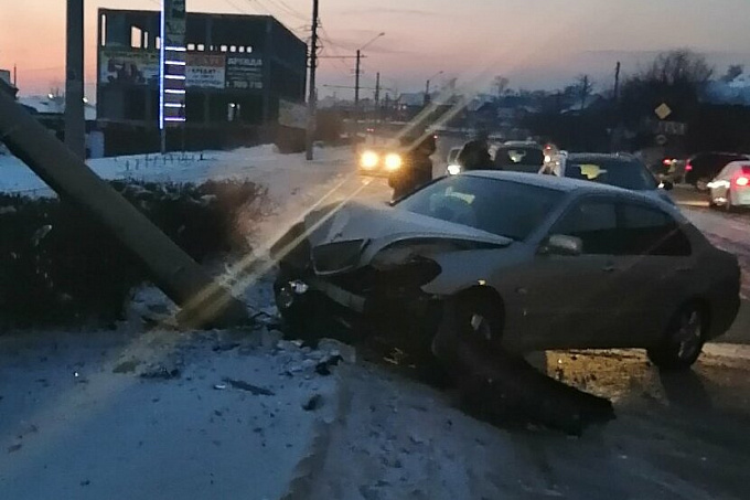 В Улан-Удэ из-за аварии перекрывали движение трамваев