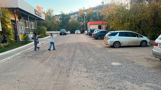 В Улан-Удэ восстанавливают дороги после ремонта теплосетей