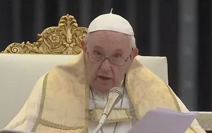 Международный скандал разгорается из-за слов папы римского о «жестокости» бурят и чеченцев