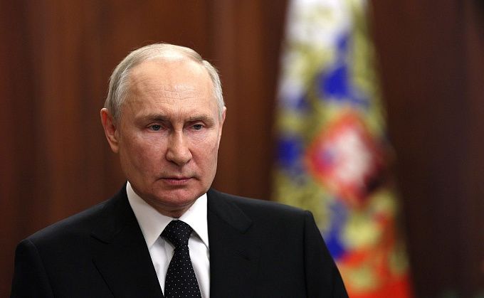 Путин обратился к гражданам России в связи с попыткой вооруженного мятежа