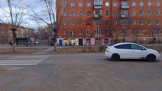 В Улан-Удэ на «зебре» сбили женщину