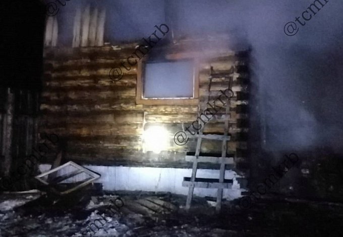 В Улан-Удэ на пожаре обнаружили тело мужчины