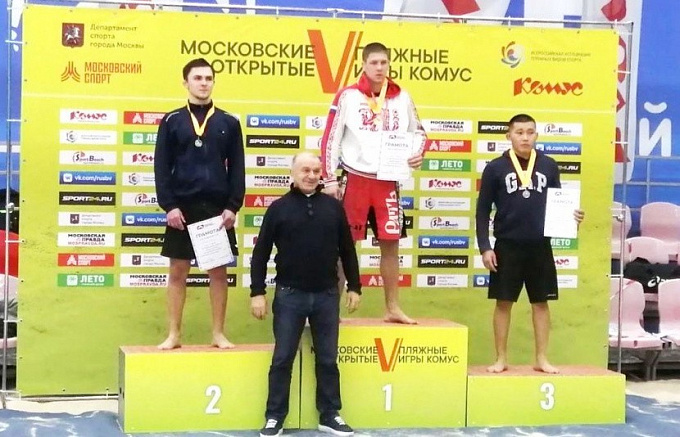 Спортсмены Бурятии привезли медали чемпионата России по пляжной борьбе