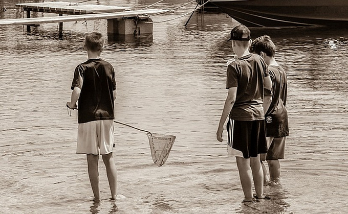 В Бурятии трое детей ушли порыбачить на озере и пропали