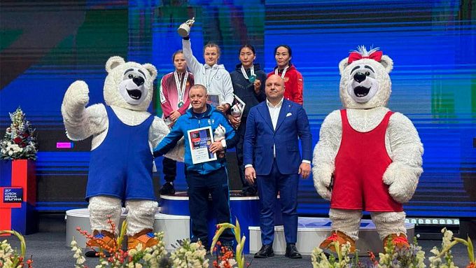 Бурятская борица взяла бронзу на престижном турнире в Красноярске