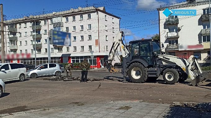 Градус накаляется: В Улан-Удэ в очередной раз провалили сроки ремонта по улице Терешковой