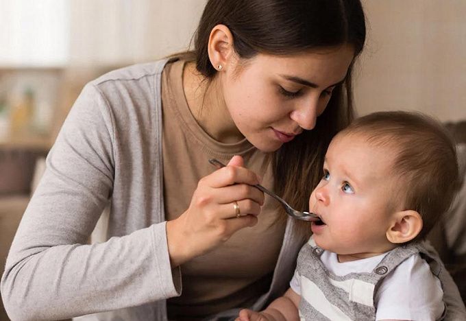 В Бурятии предложили создать службу профессиональных нянь для многодетных