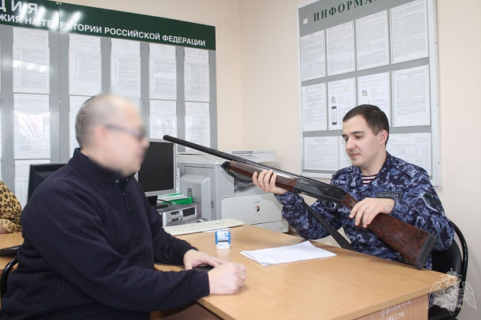 Жители Бурятии добровольно сдали 36 единиц оружия