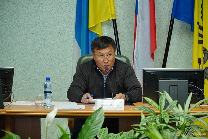 Валерий Шагжитаров досрочно сложил полномочия депутата горсовета Улан-Удэ