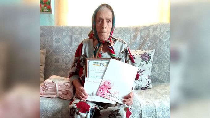 Труженица тыла отметила 95-летний юбилей в Бурятии