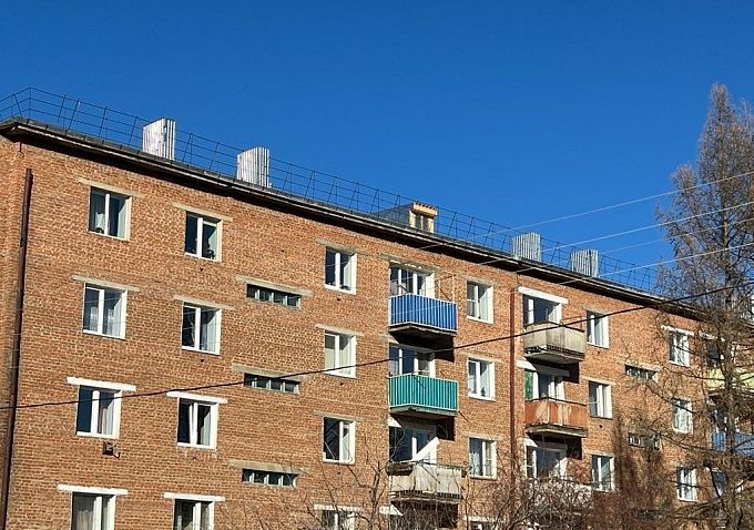 В районе Бурятии завершают ремонт пострадавших от града крыш многоэтажек