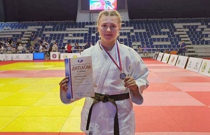 Дзюдоистка из Бурятии взяла серебро на Кубке России
