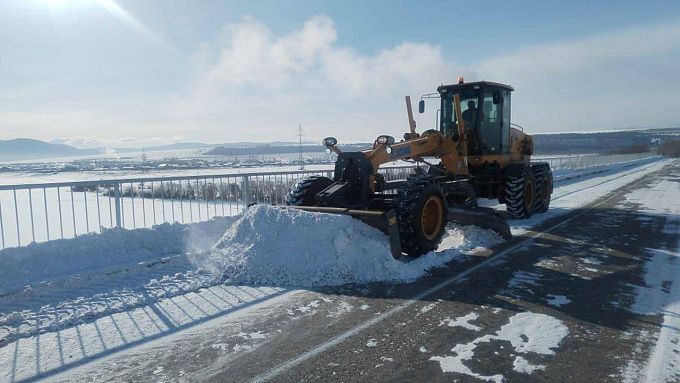 В режим повышенной готовности перевели дорожные службы Бурятии
