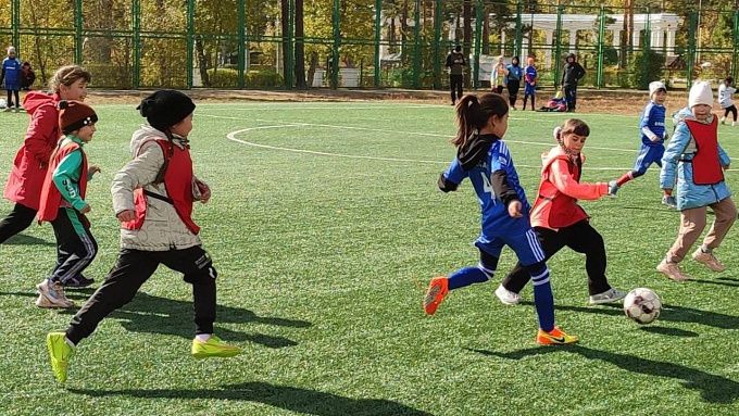 Юные футболистки Улан-Удэ прошли отбор в Российский футбольный союз