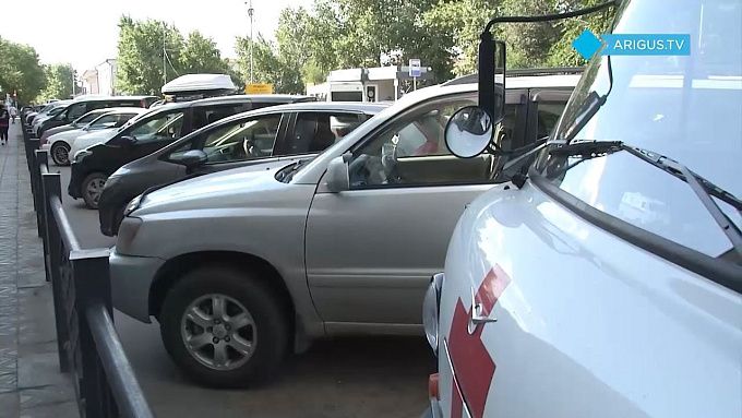200 штрафов за неделю: улан-удэнцы продолжают нарушать правила парковки