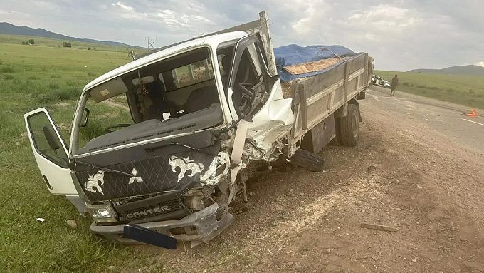 На водителя грузовика, устроившего смертельное ДТП в Бурятии, завели уголовное дело