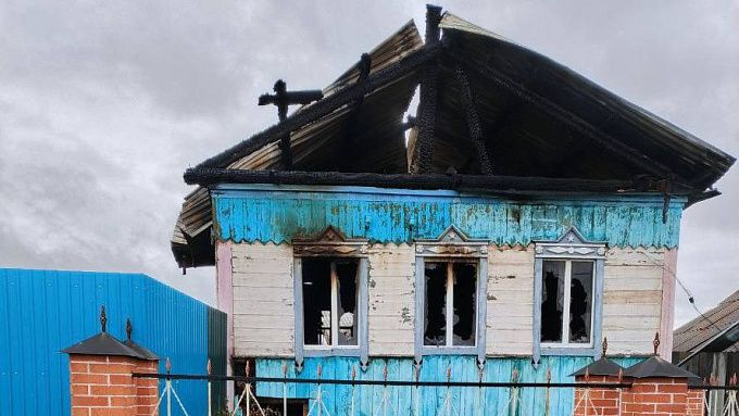Огонь забрал всё: семья из Бурятии нуждается в помощи после страшного пожара