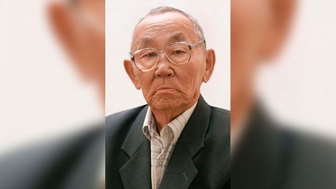 В Бурятии заслуженного работника АПК поздравили с 90-летием