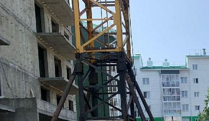 Застройщика оштрафовали за нарушения при строительстве дома на севере Бурятии
