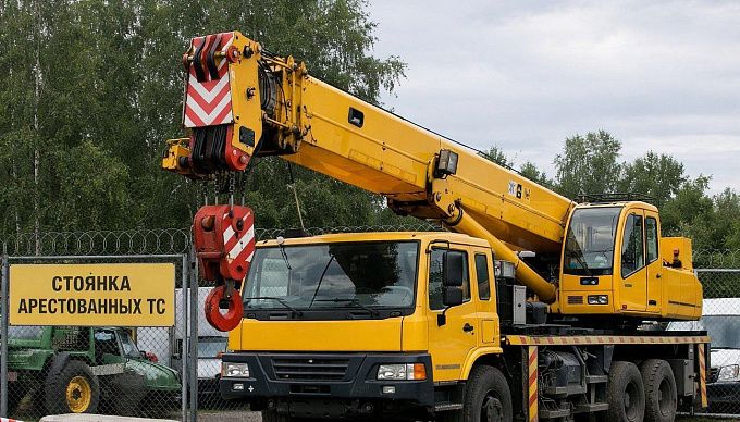 Застройщик может лишиться техники из-за долгов в Бурятии