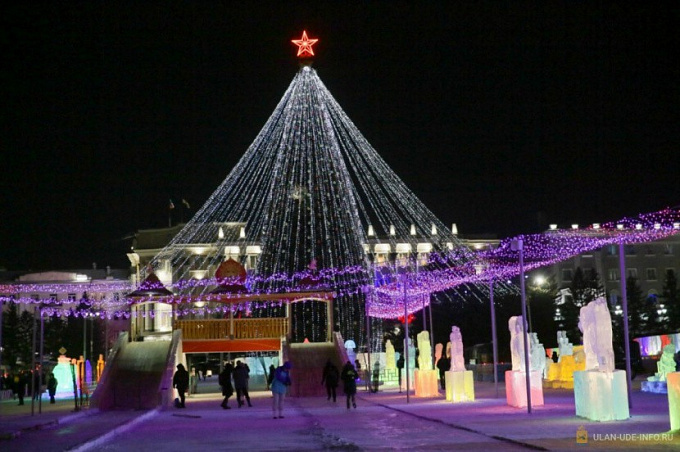 В Улан-Удэ рассказали, когда снесут ледовый городок