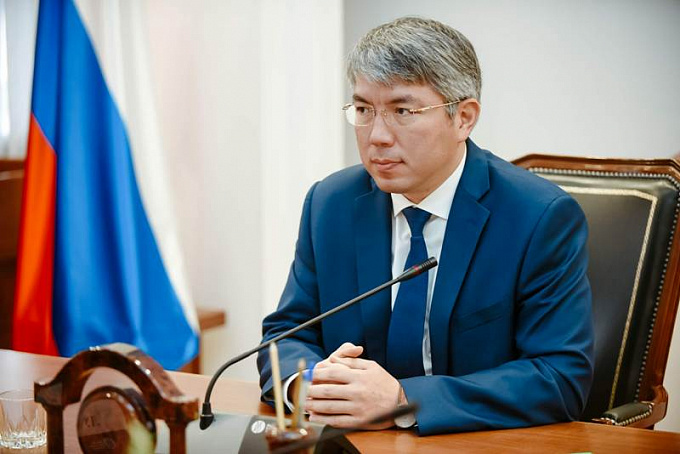 Глава Бурятии рекомендовал Баиру Жамбалову приостановить полномочия на время следствия 