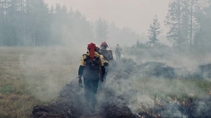 Ни дня без пожара. С огнём в Бурятии борется 460 спасателей