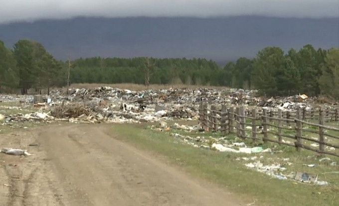 Администрация района Бурятии выплатит 13 млн за огромную свалку отходов