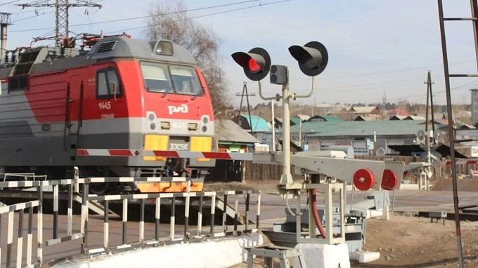 В Улан-Удэ на ночь перекроют железнодорожный переезд