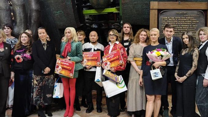 Модельер из Бурятии победил на всероссийском фестивале