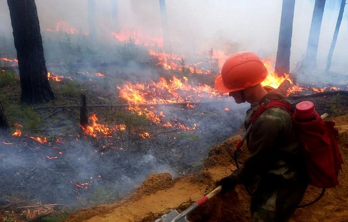 В Бурятии локализовали грозовой пожар, вспыхнувший 4 дня назад