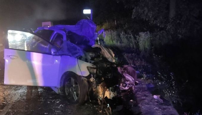 В Бурятии в ДТП с фурой погиб 19-летний пассажир