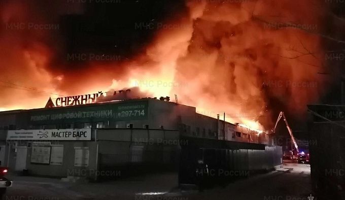 В Улан-Удэ в охваченном огнем здании было не менее 130 организаций