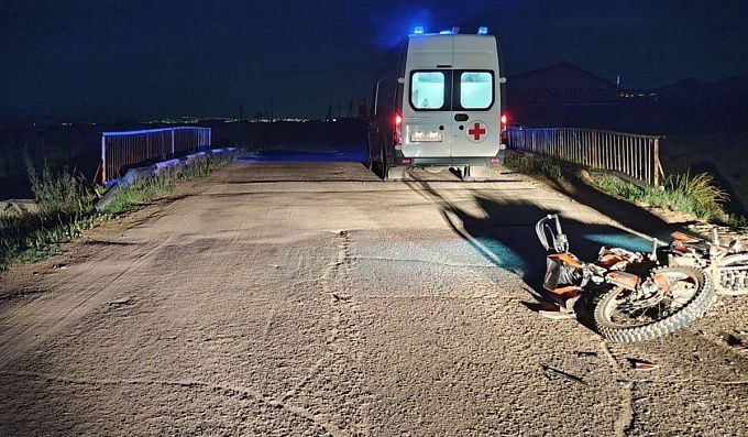 В Бурятии два человека пострадали в ДТП с коровой