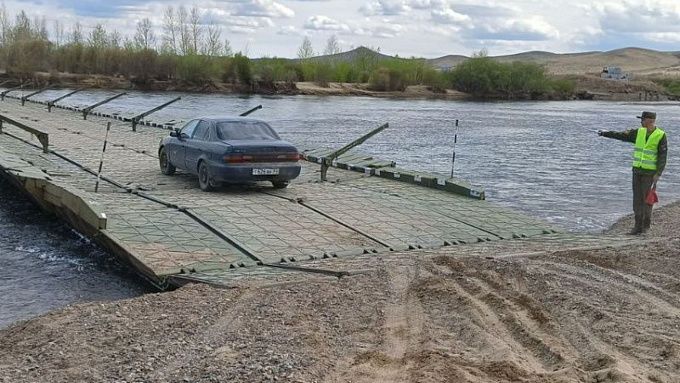 Понтонную переправу через Джиду обустроили в Бурятии