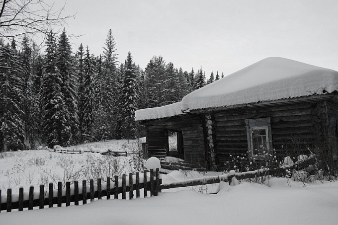 Тело пенсионера обнаружили в доме в Бурятии