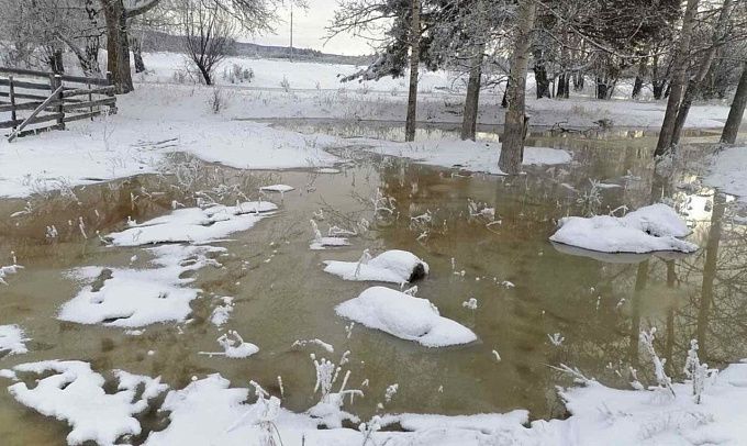 В селе Бурятии жилым домам грозит подтопление
