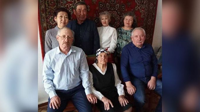 Ветеран труда отметила 95-летний юбилей в Бурятии