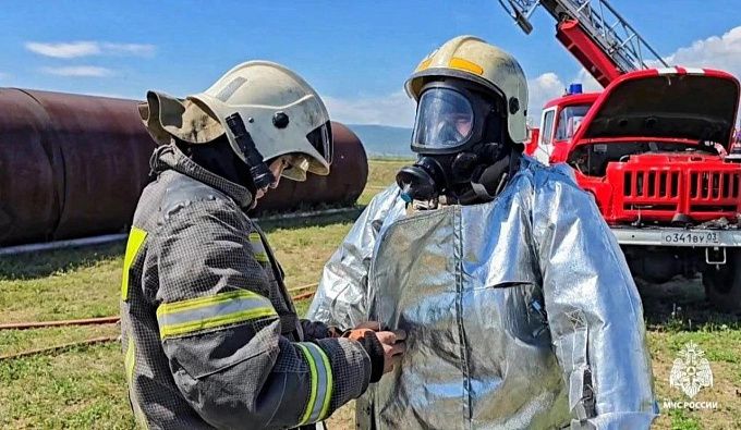 Пенсионерка и женщина с ребенком пострадали на пожаре в Улан-Удэ