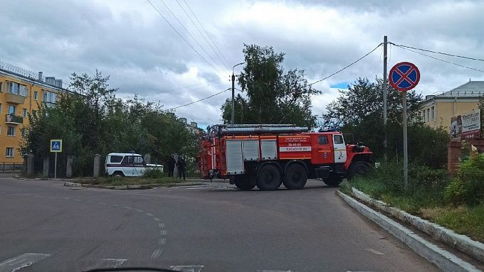 В Улан-Удэ из-за угрозы взрыва вновь эвакуировали суды