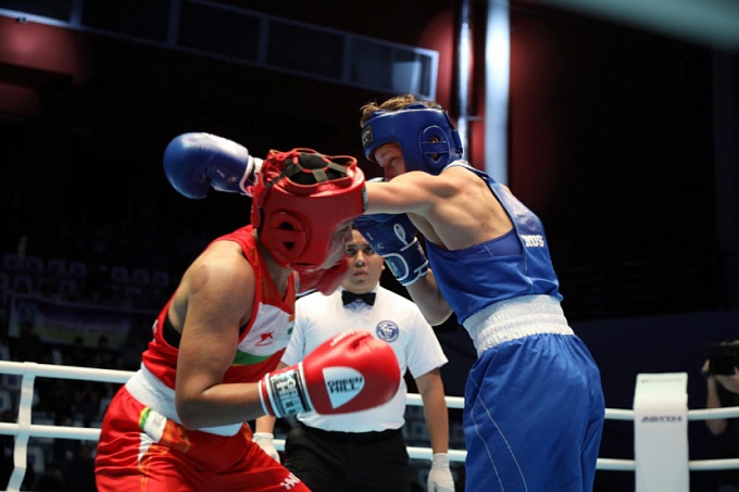 Наталья Шадрина одержала вторую победу на ЧМ по боксу в Улан-Удэ