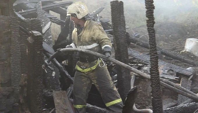 Человек пострадал на пожаре в Бурятии