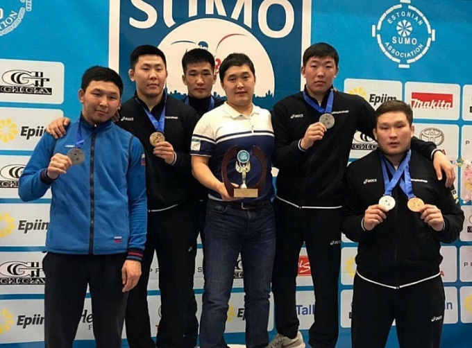 Бурятские спортсмены завоевали шесть медалей чемпионата Европы по сумо