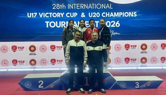 Спортсменки из Бурятии завоевали две медали на международном турнире по вольной борьбе